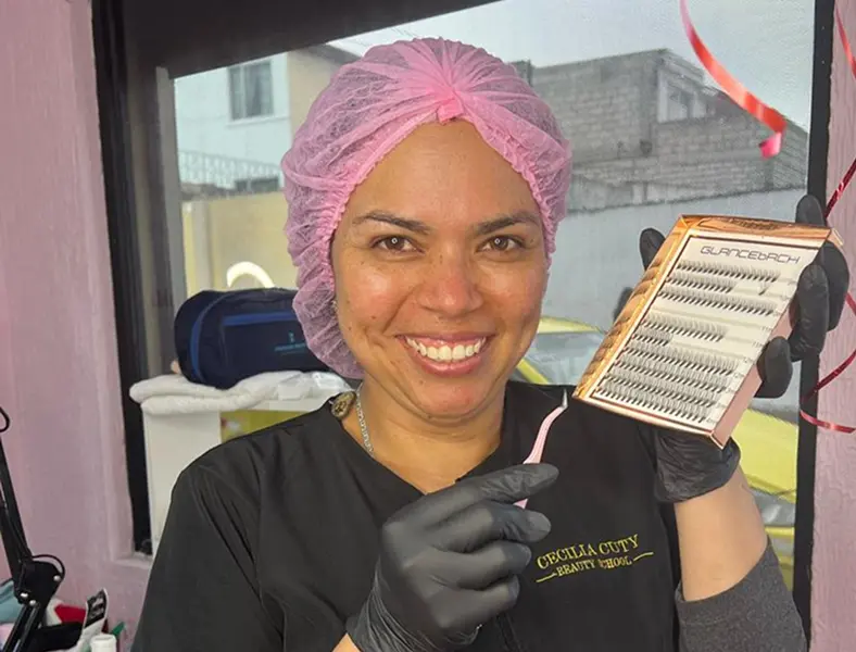 Inscripción Inteligente - Beneficio del curso de belleza Landing Spark