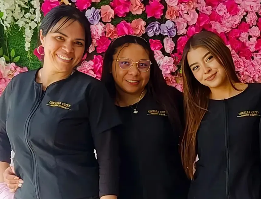 Pago Mensual Accesible - Beneficio del curso de belleza Landing Spark